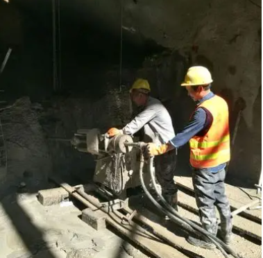 张掖水下抗分散灌浆料特点 水下不分散注浆料介绍