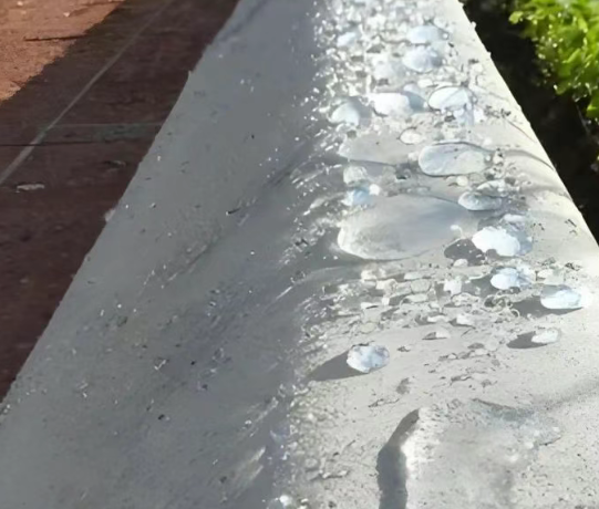 张掖硅烷浸渍涂料在混凝土保护中的应用